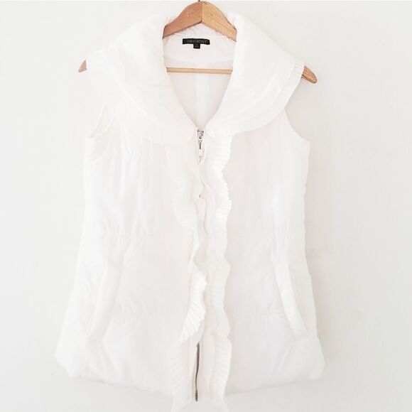 For Cynthia Beautiful puffy vest romantic - Picture 1 of 5